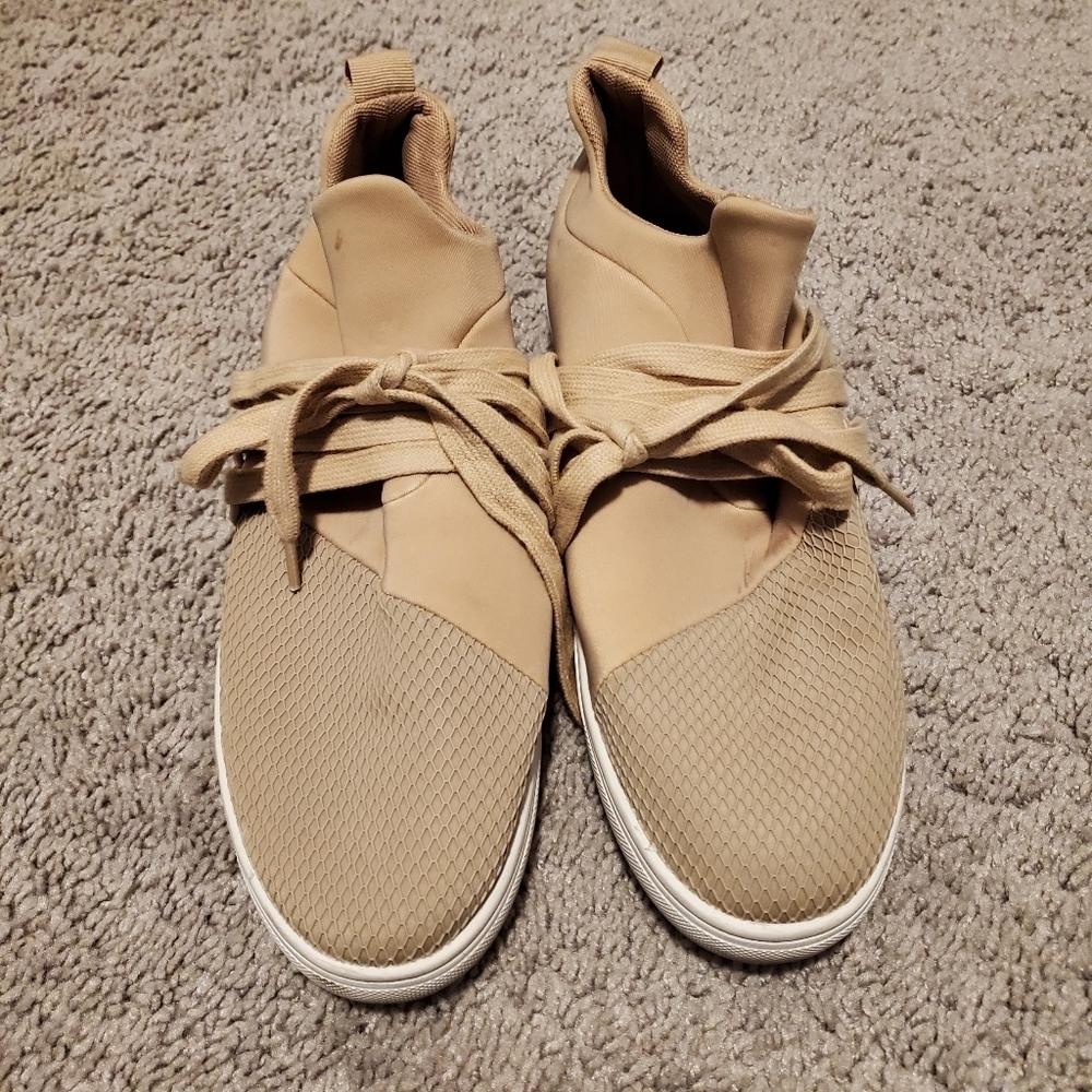 Steve Madden Lancer Blush Pink Comfortable Soft Fabric Sneakers